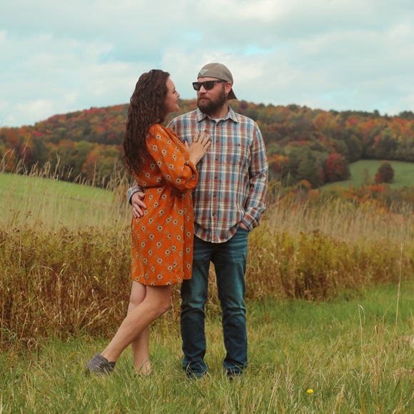 Meet your Posher, Danielle - Picture 3 of 7